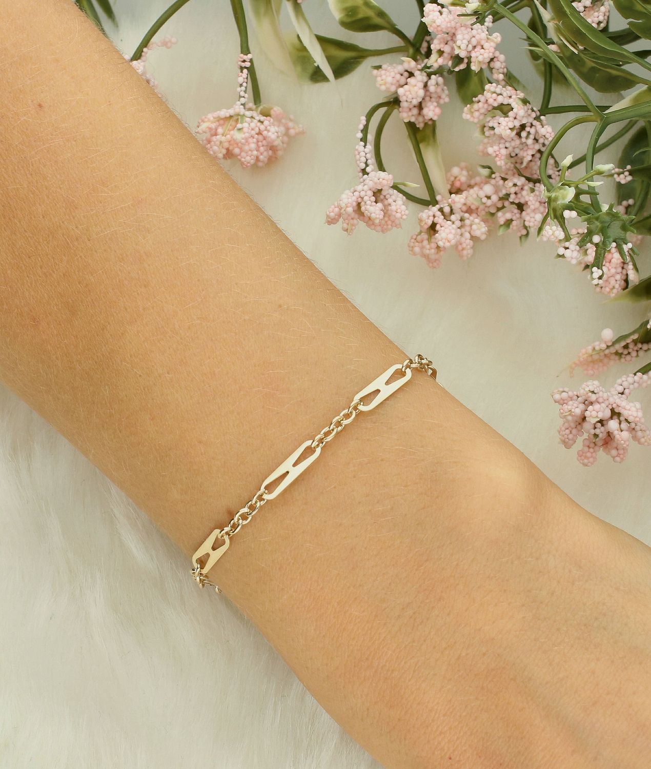 Bransoletka złota prostokątne blaszki próba 375, BR 6710 375 Złota bransoletka wykonana z 9 karatowego żółtego złota. Bransoletka to idealny pomysł na prezent..jpg